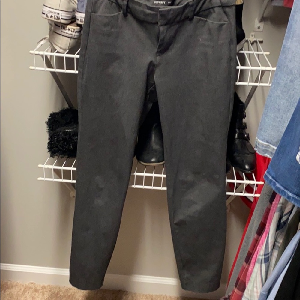 Gray pixie pant